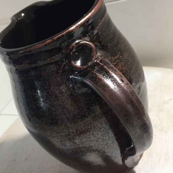 Vintage handcrafted pottery milk water pitcher - Picture 3 of 10